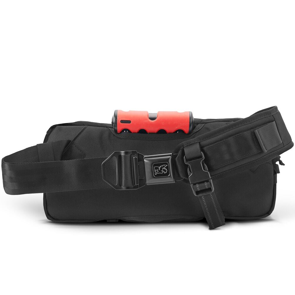 Chrome Kadet Sling Taske BLCKCHRM 22X