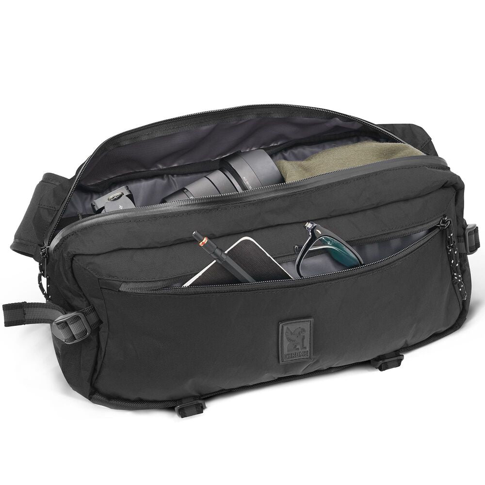 Chrome Kadet Sling Taske BLCKCHRM 22X
