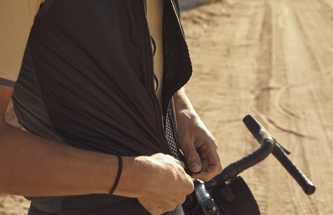 PEdALED Odyssey Polartec Alpha® Cykelvest Koksgrå