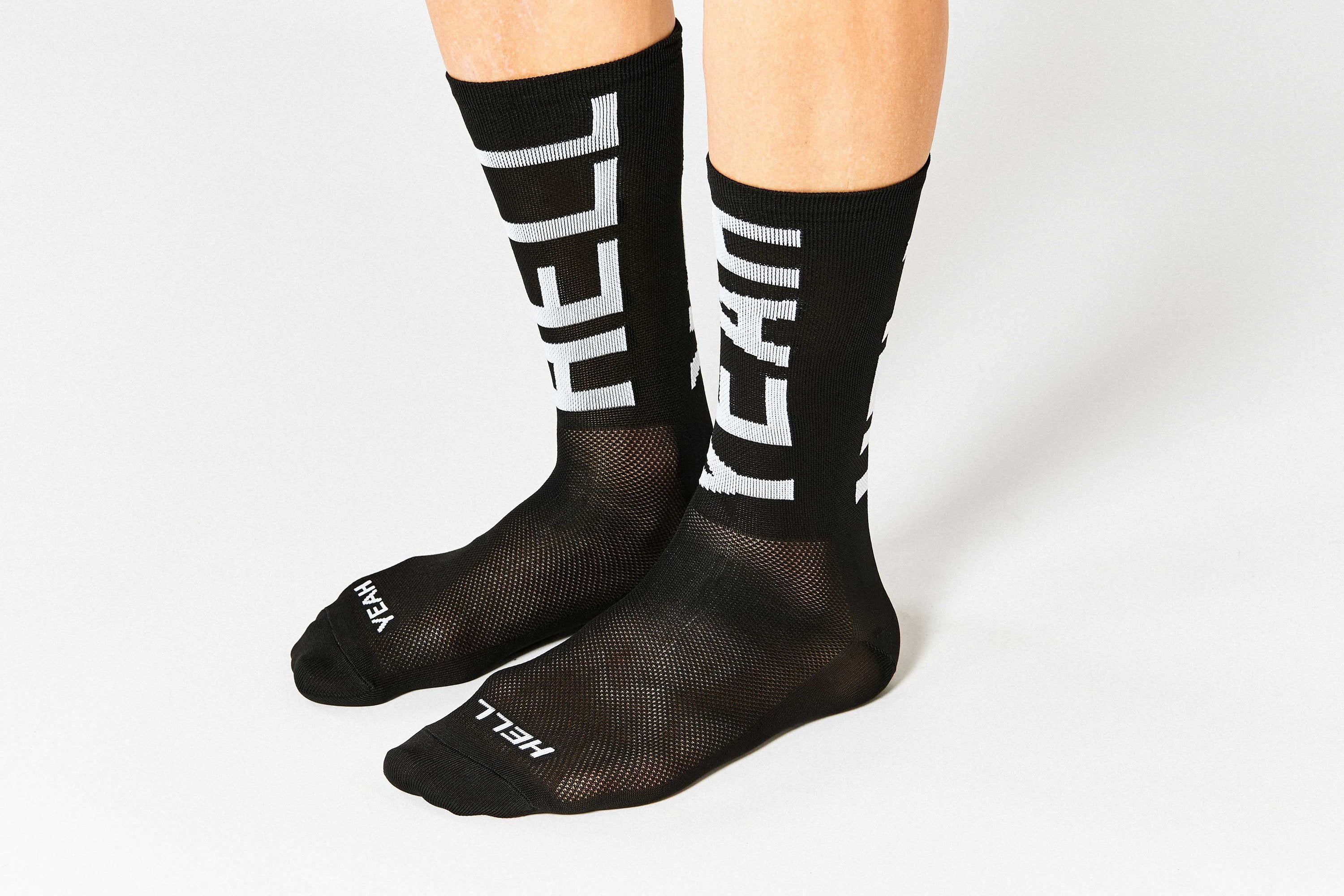FINGERSCROSSED #666 HELT SIKKERT 2.0 Sorte Cykelstrømper