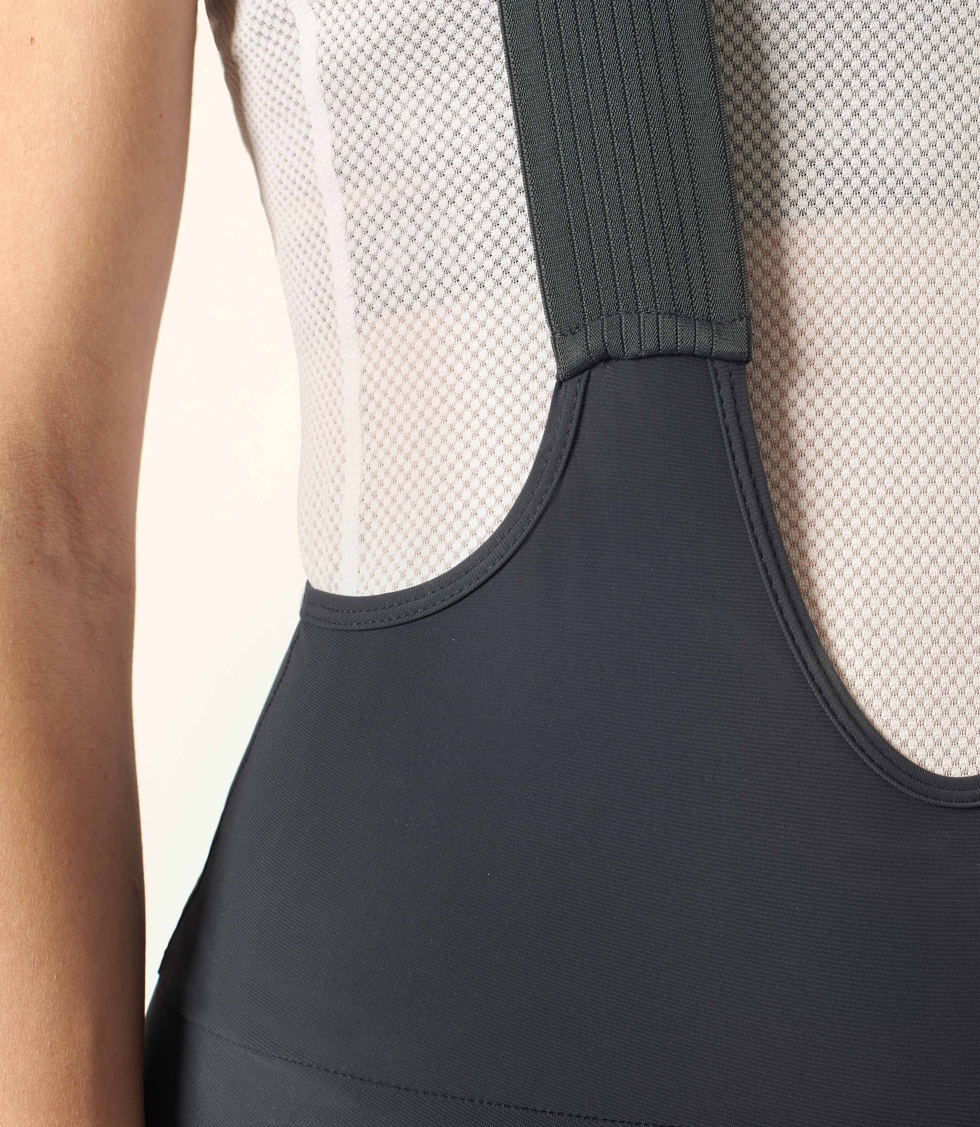 PEdALED Kvinders Mirai Letvægts Bibshorts, Mørkegrå