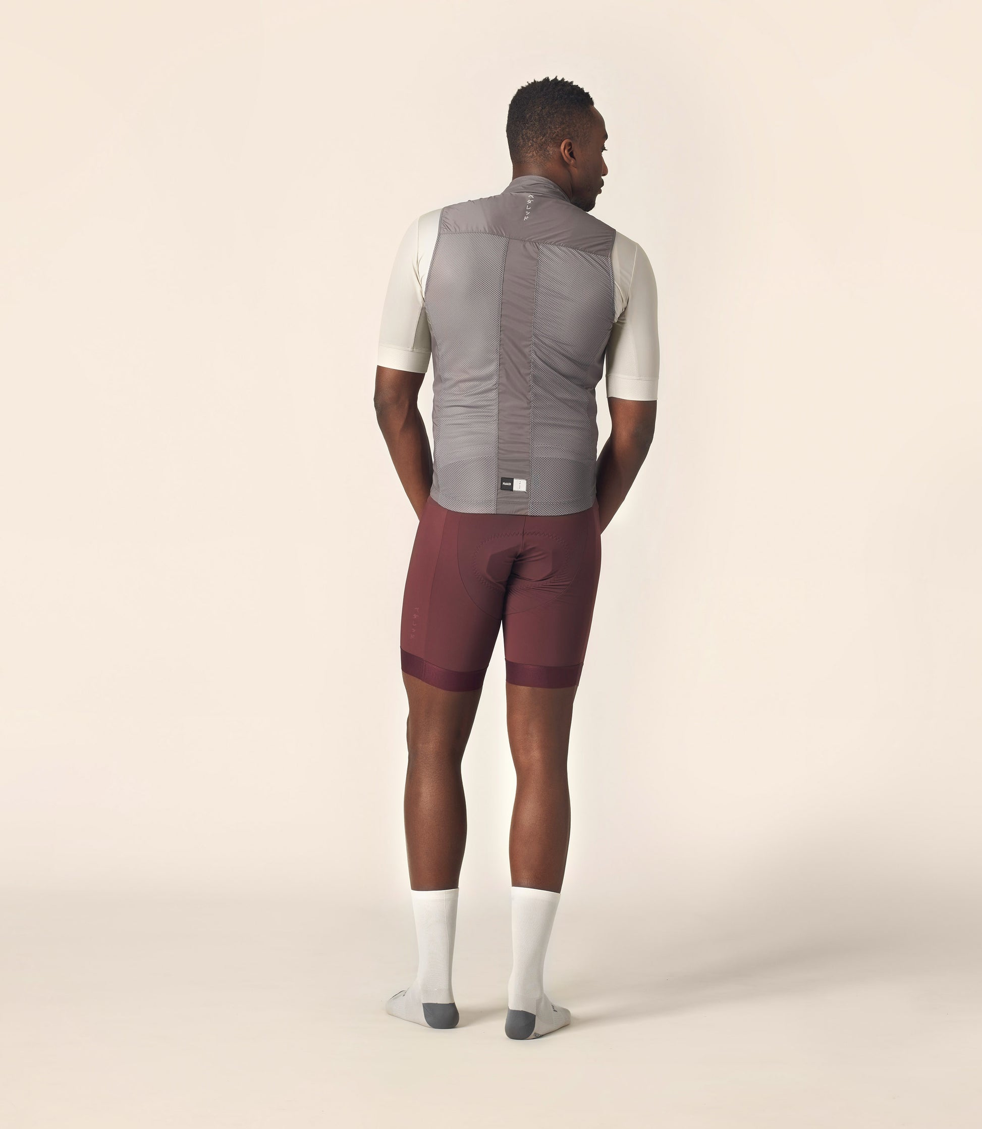 PEdALED Mirai Vindafvisende Vest - Mørk Mågegrå