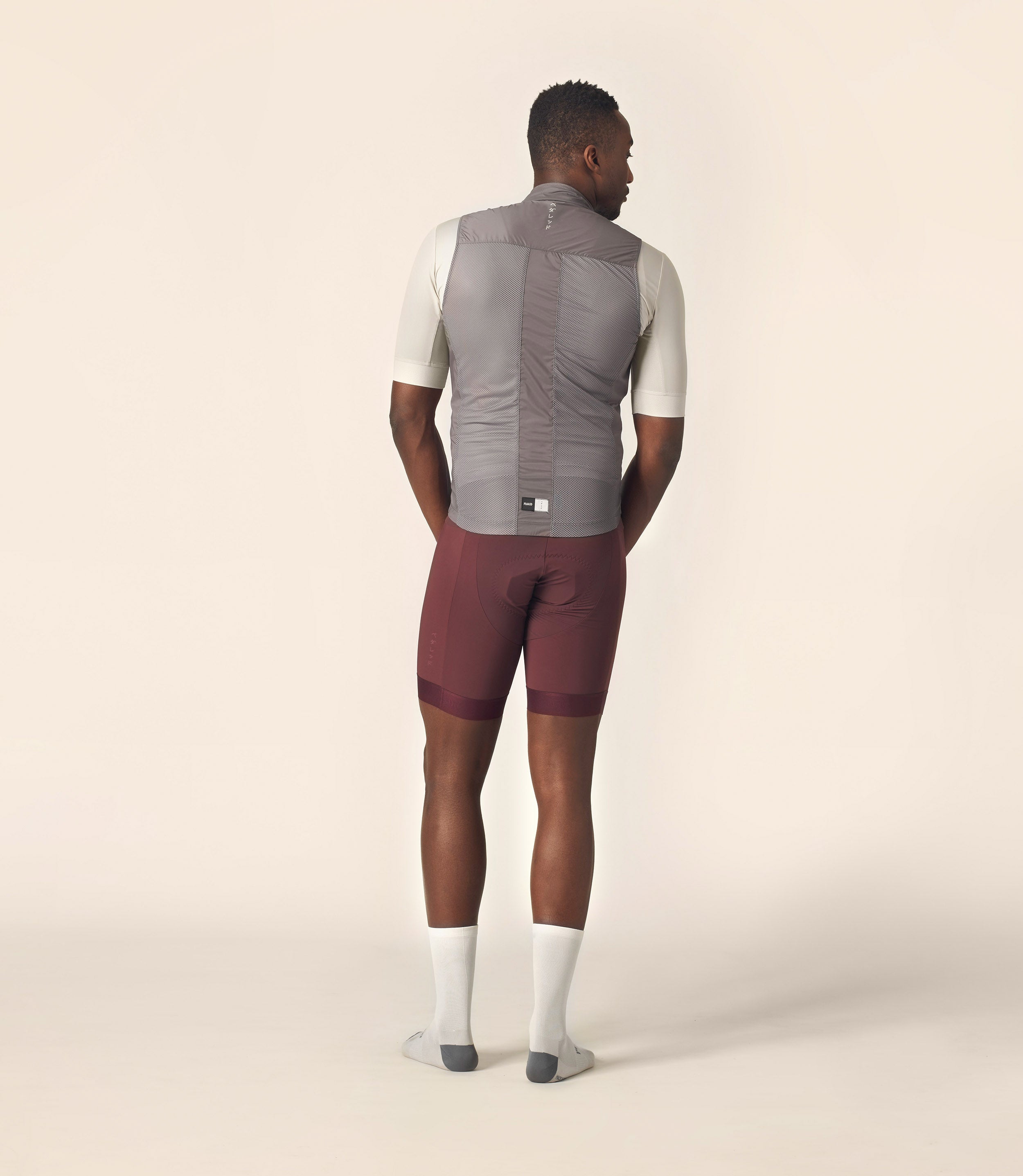 PEdALED Mirai Vindafvisende Vest - Mørk Mågegrå