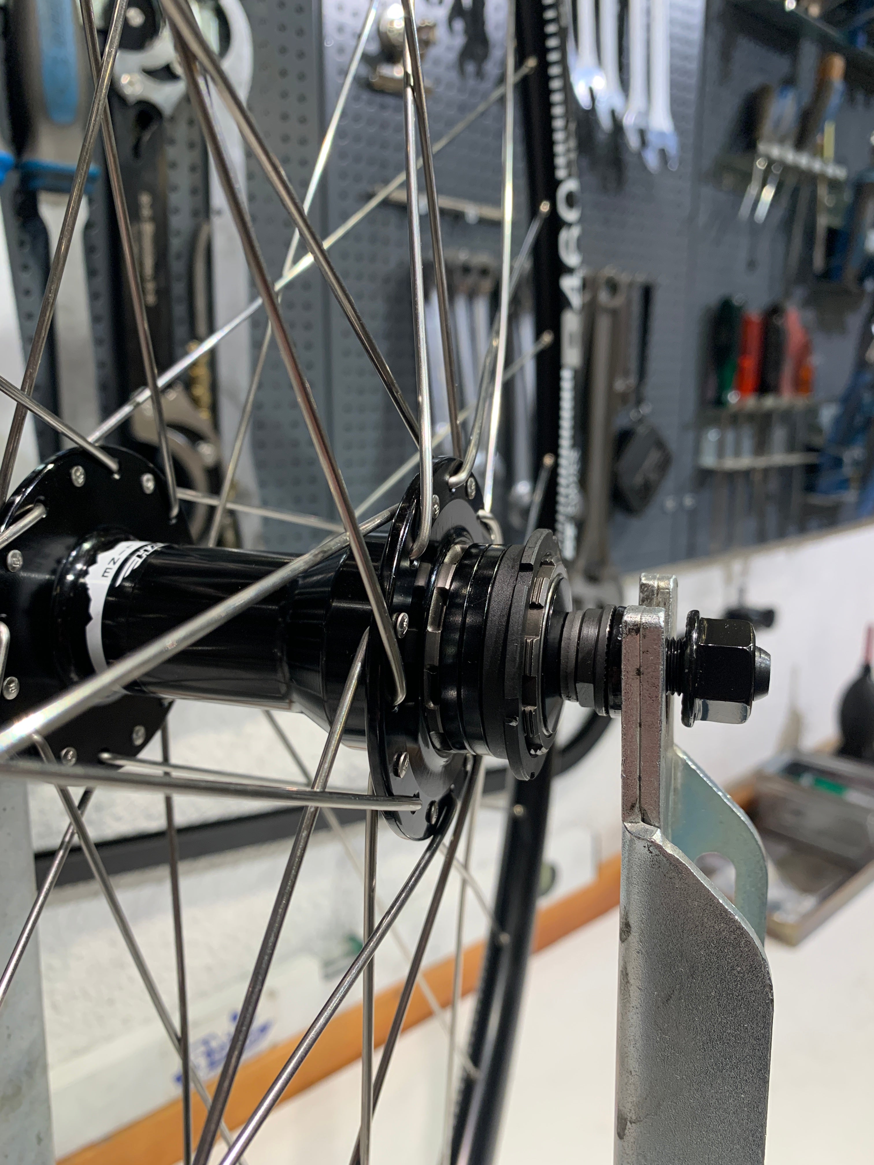 Singlespeed baghjul (UBW Custom Wheel) Halo Ridgeline / DT Swiss R 460 DB 135 OLD