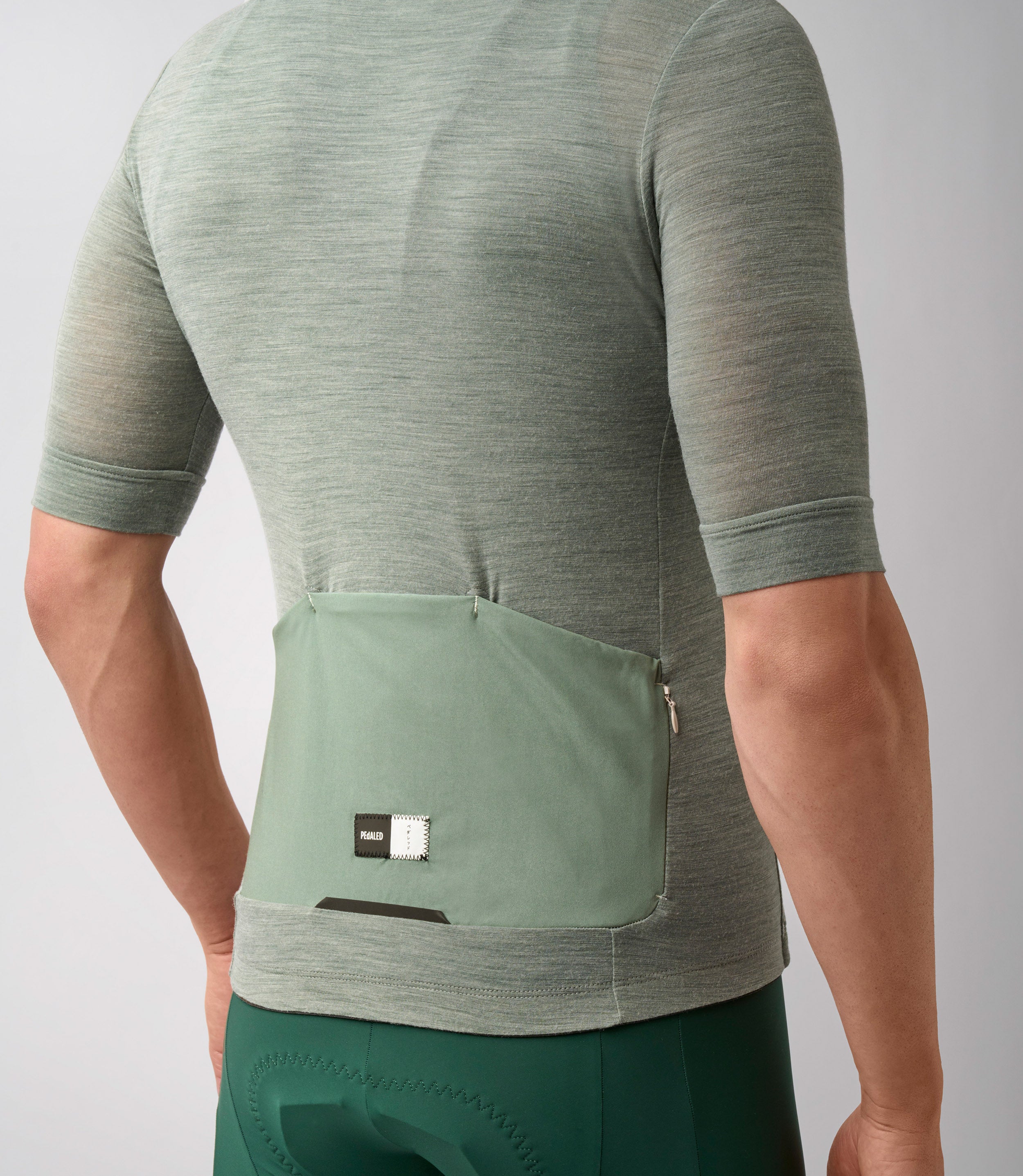 PEdALED Essential Merino Trøje - Militærgrøn