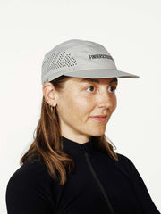FINGERSCROSSED #Cap Super Light - Grå