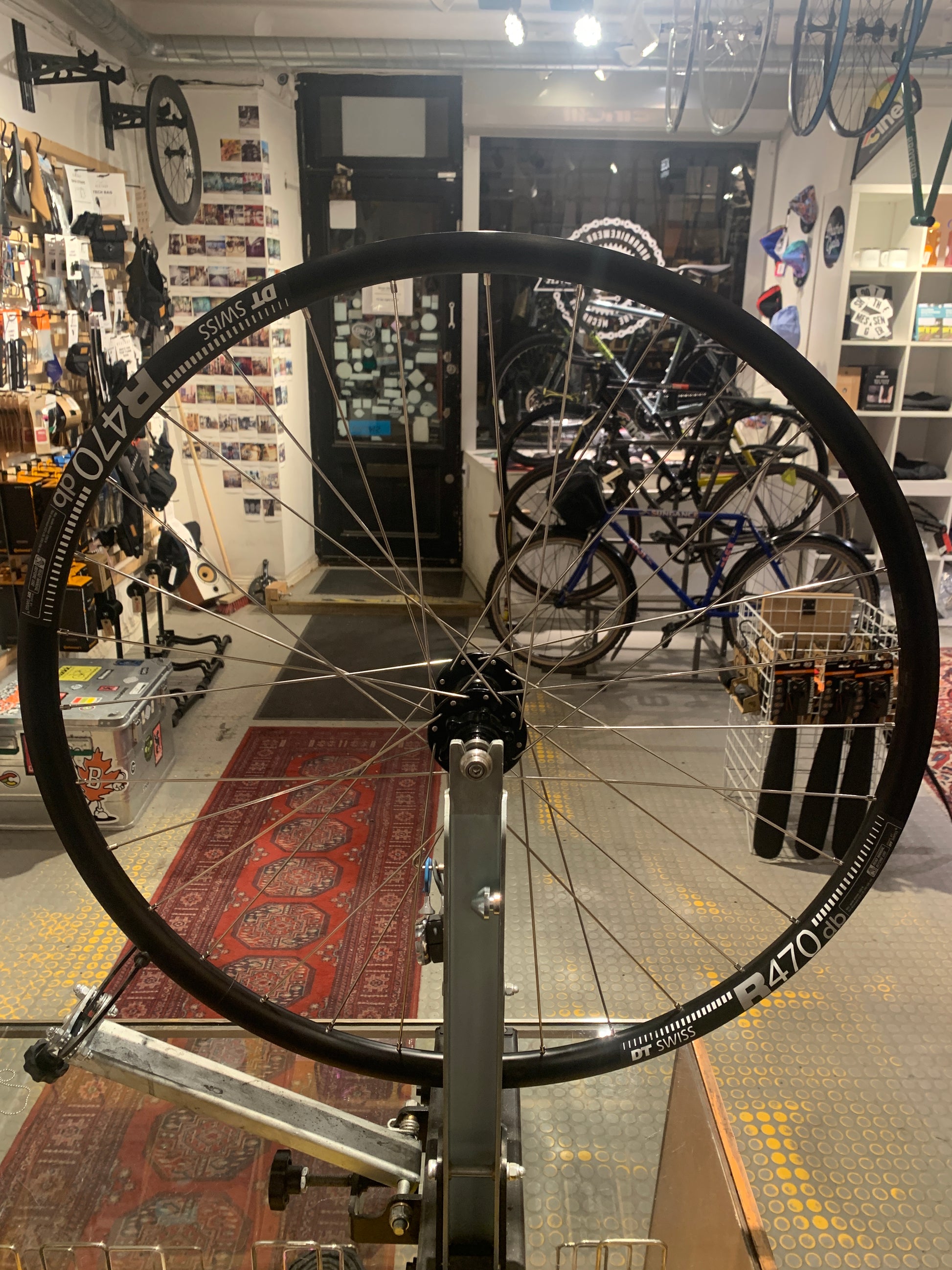 Singlespeed Baghjul (UBW Custom Wheel) Surly Ultra Ny / DT Swiss R 470 DB 135 OLD