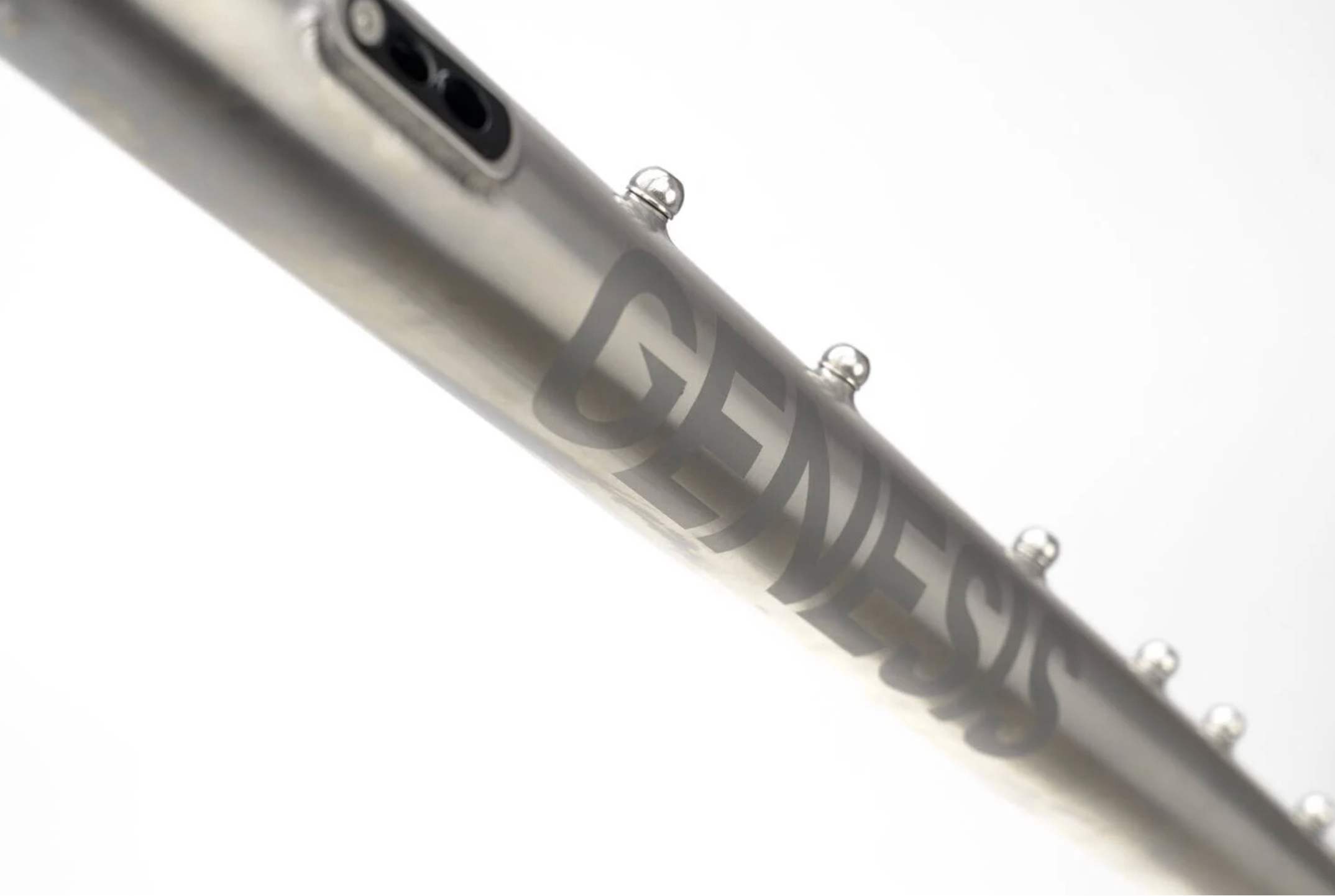 Genesis Croix de Fer Ti Luther Van Gloss Rammesæt