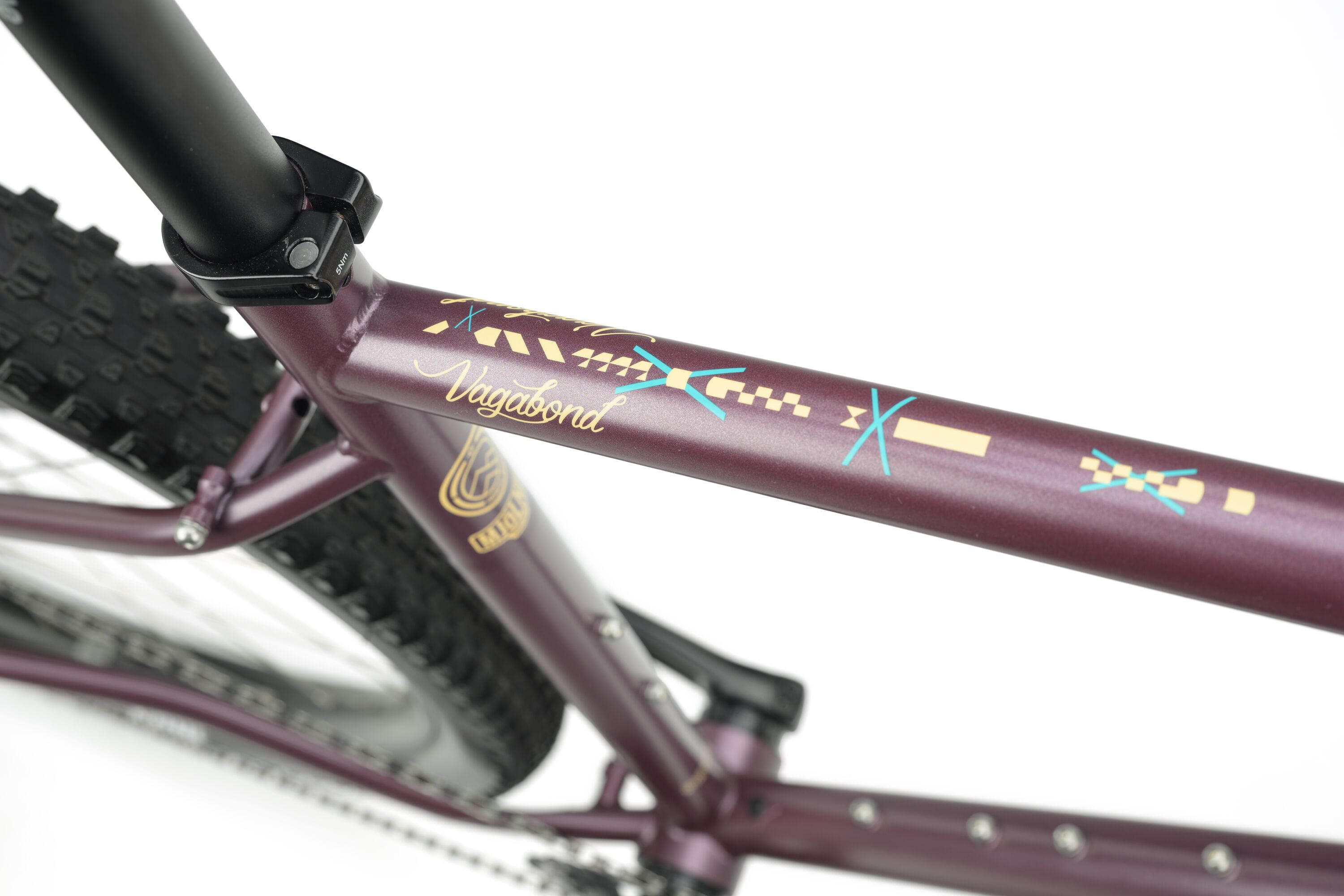 Genesis Vagabond 10 (Bohemian Raspberry)